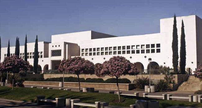 Catching the Thugs - The San Diego Unified School District’s previous video surveillance solution presented a number of problems. It required two management servers in which most settings had to be replicated between the two, which was awkward and cumbersome.